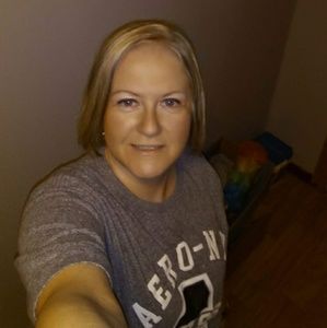 Meet your Posher, Pamela